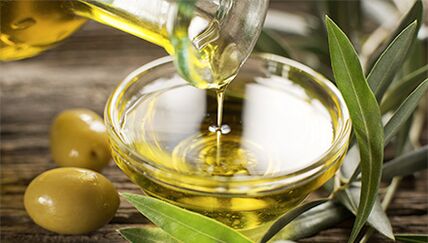 L'huile d'olive est un produit important du menu quotidien du régime méditerranéen. 